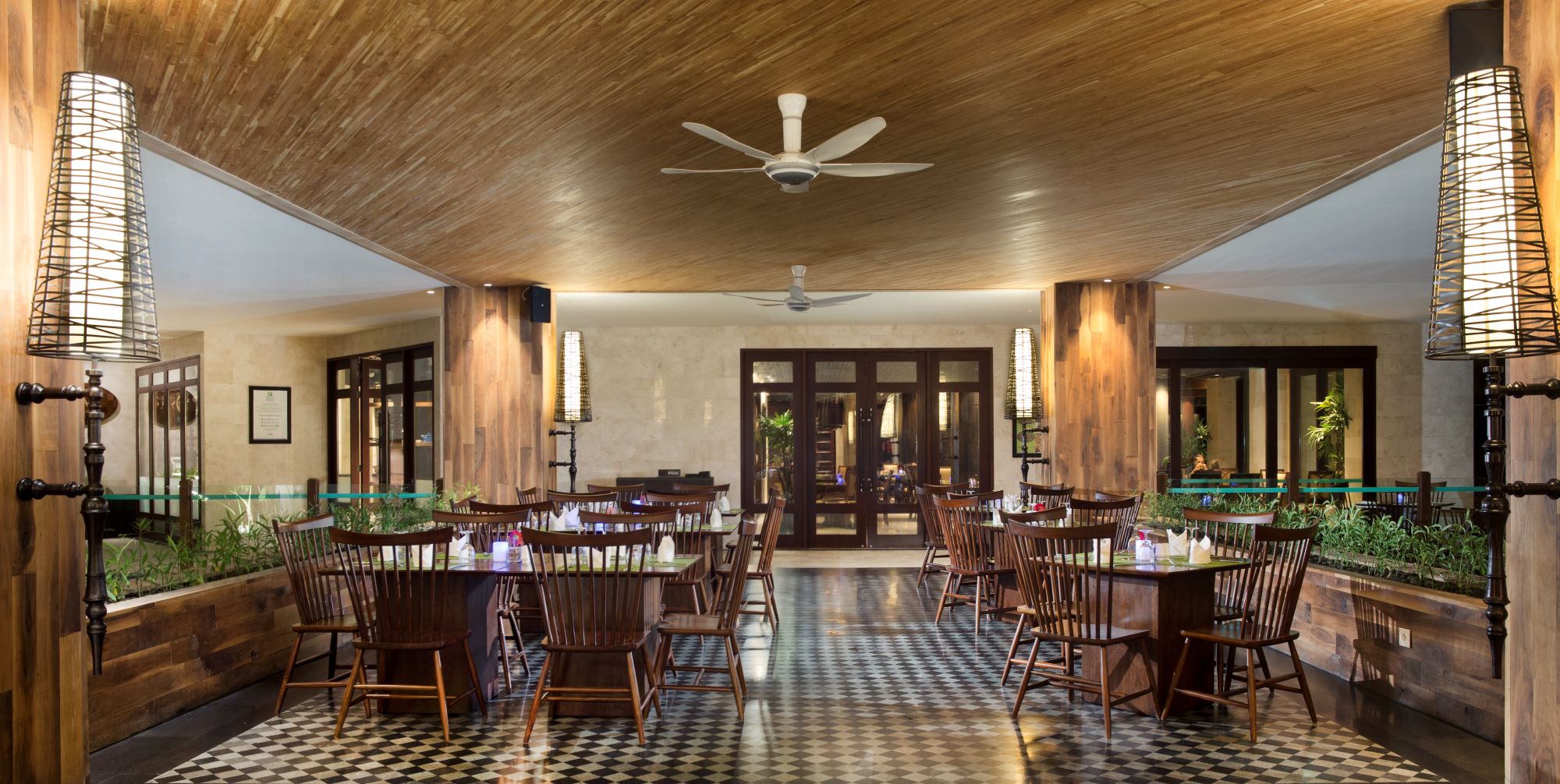 Holiday Inn Resort Rooms